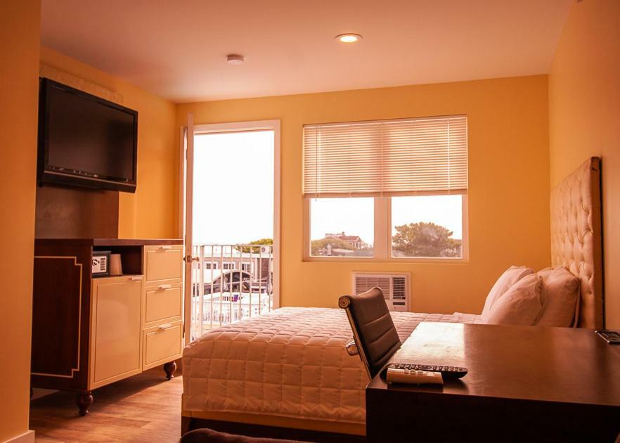 Grove Hotel Cherry Grove Екстериор снимка