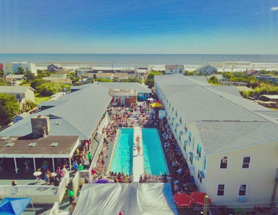Grove Hotel Cherry Grove Екстериор снимка